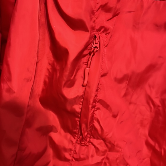 TCOT Women's Waterproof Rain
Jacket Lightweight Packable - Picture 4 of 9